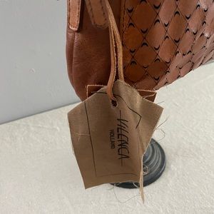 Vilenca Holland Woven Leather Crossbody Purse